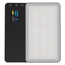 Viltrox Weeylite RB08P változtatható színhőmérsékletű RGB LED lámpa