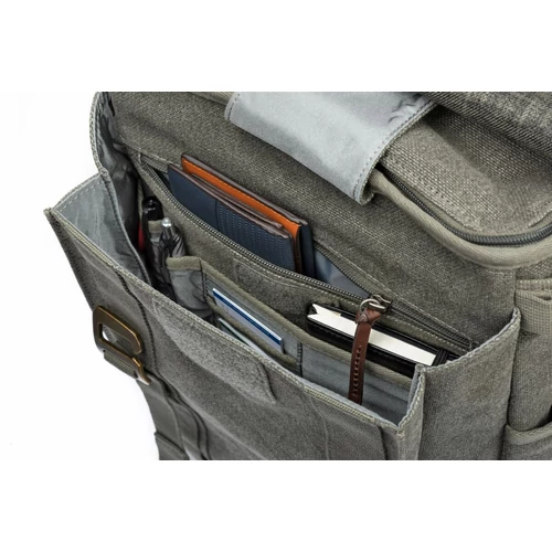 Think Tank Retrospective Backpack 15 zöld hátizsák