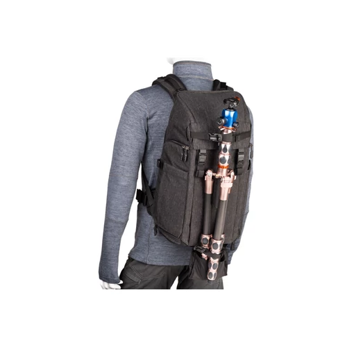 Think Tank Urban Access Backpack 15 fekete hátizsák
