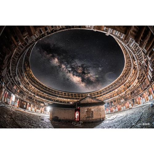 TTArtisan 11mm f/2.8