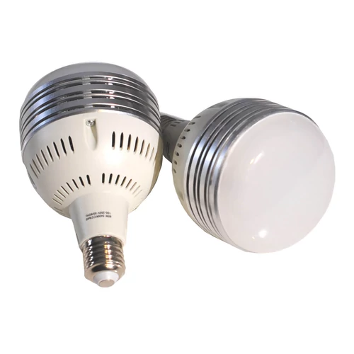 Caruba LED izzó E27 60W - 1 darab