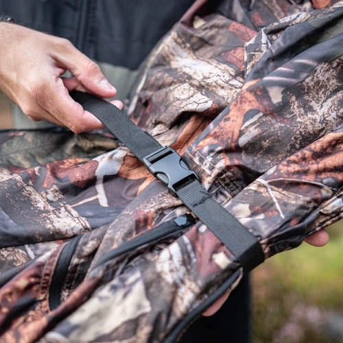 Caruba Camouflage lessátor 1 személyes - (1 darab beépített székkel)